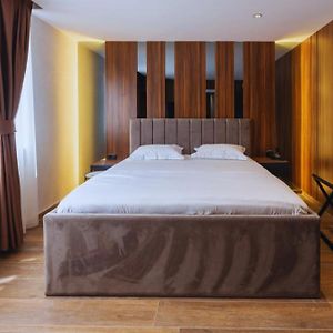 Hotel Solo 127